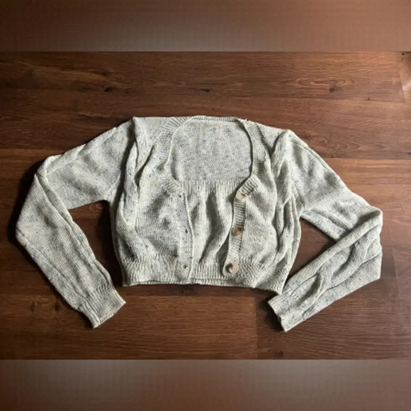 🔥4/$20 Tube Top & Cardigan Knit Set - Picture 1 of 9